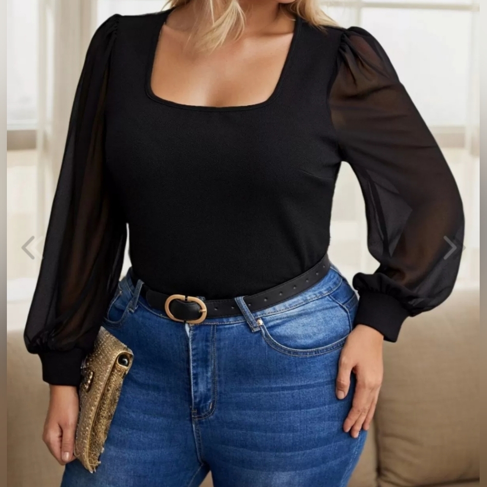 Blouse - Picture 2 of 3